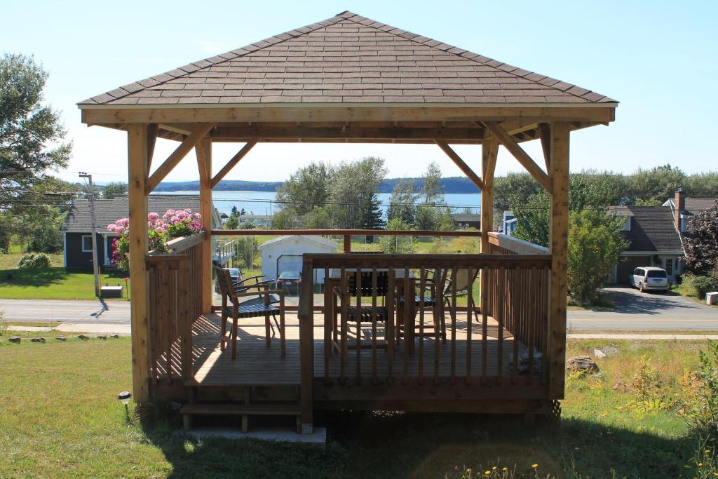 The Fiddle and the Sea Bed and Breakfast photo