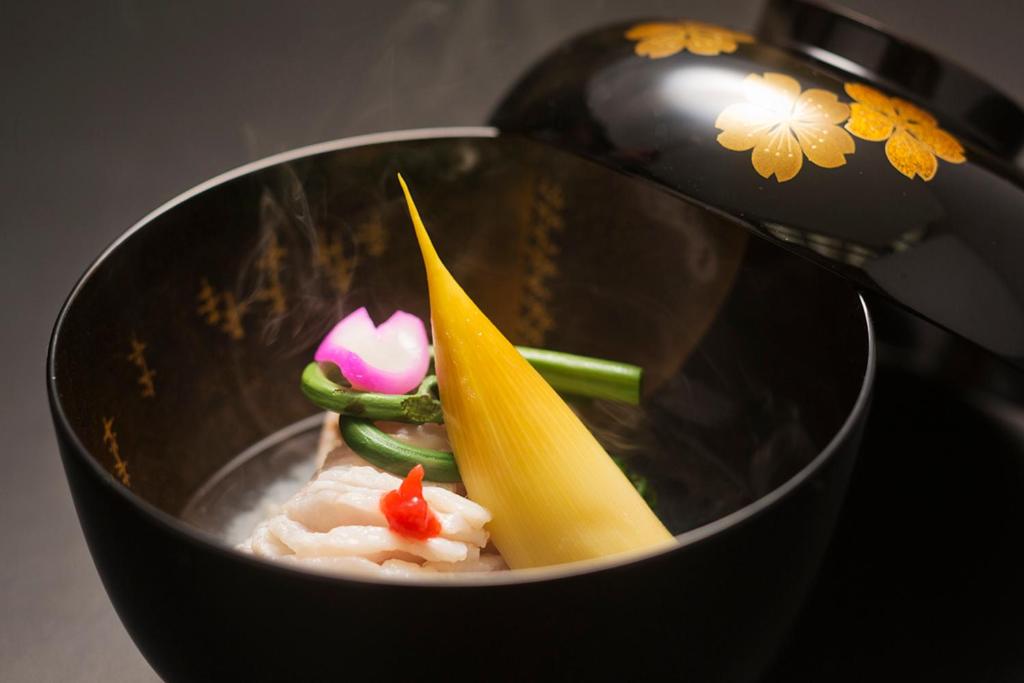 餐飲服務