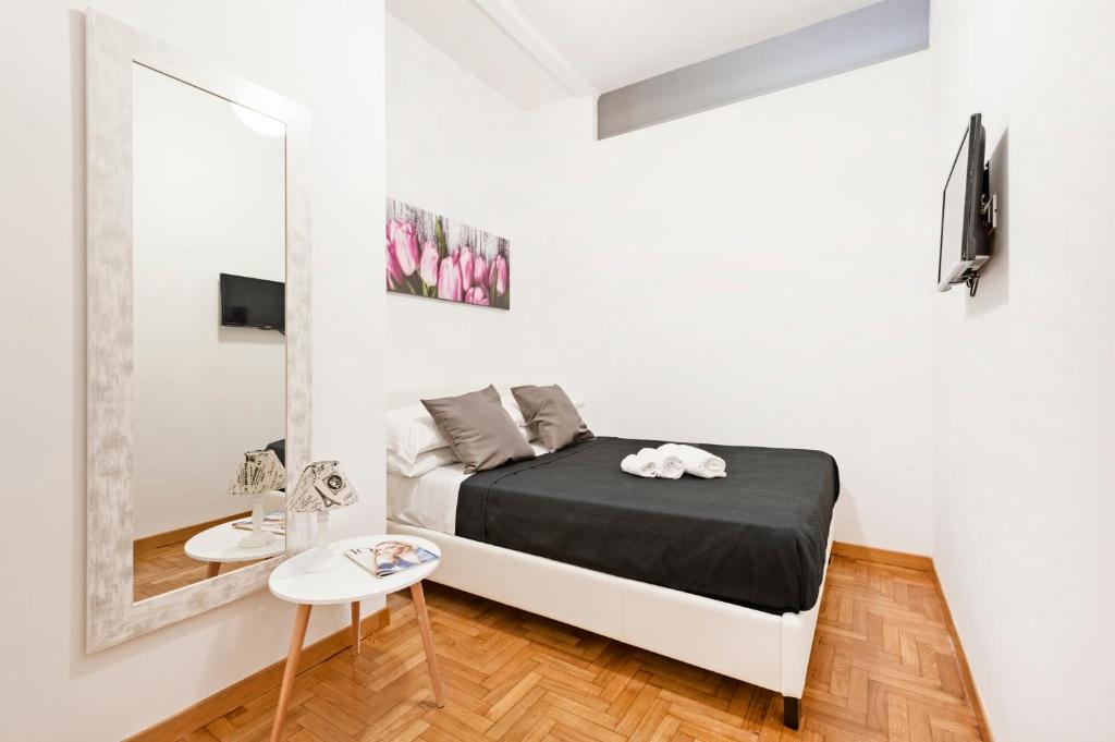 White Flat Labicana - 5