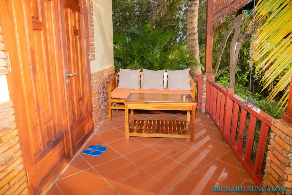 Orchard Fruit Farm Bungalows