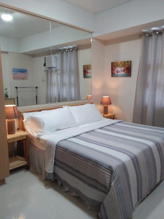 101 Newport Boulevard C1 — Hotel in Manila
