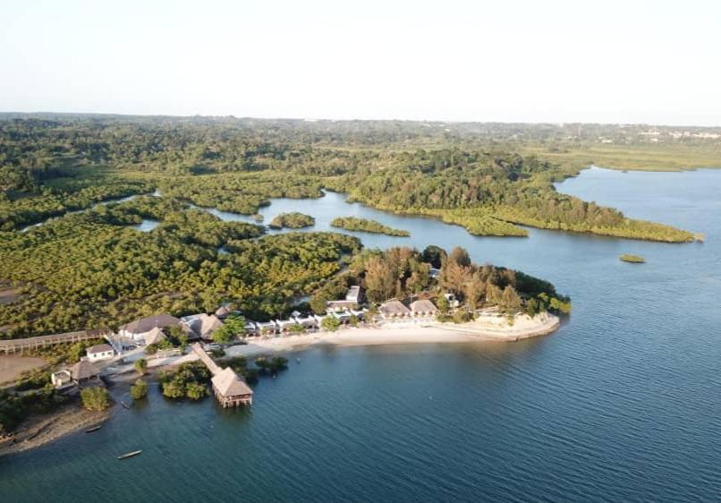 Pemba Misali Sunset Beach — Hotel in Pemba South