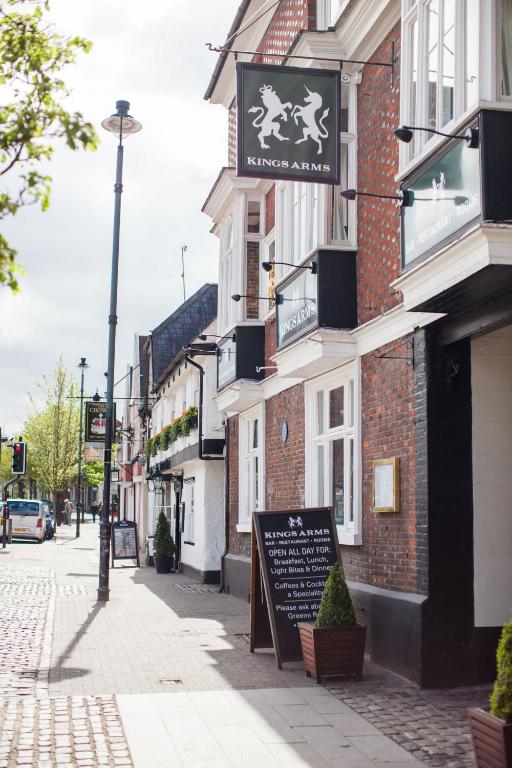 Kings Arms Hotel
