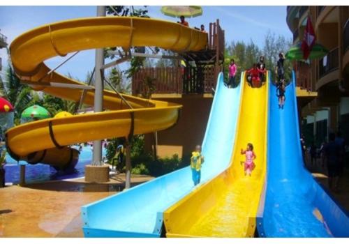 Playground, GTMB: Gold Coast Morib by Tim in Banting