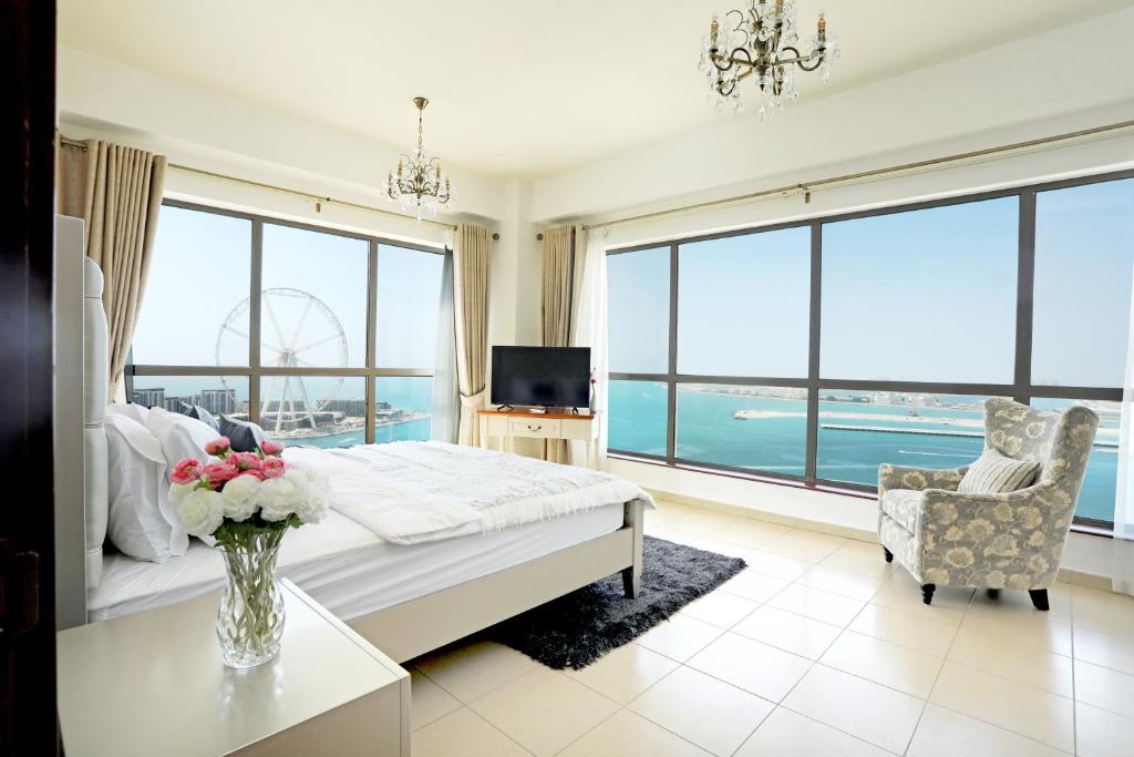 Luxury Casa - Grand Sea View Apartment JBR Beach 2BR — Hotel in Dubai