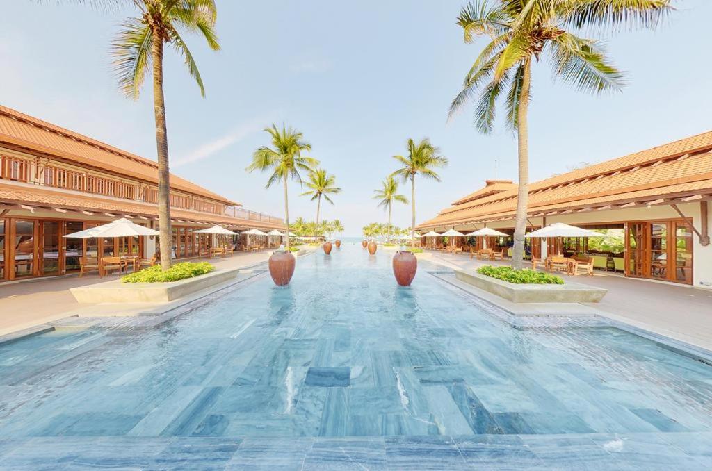 Danang Luxury Beach Villas