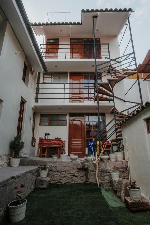 Askha Cusco photo
