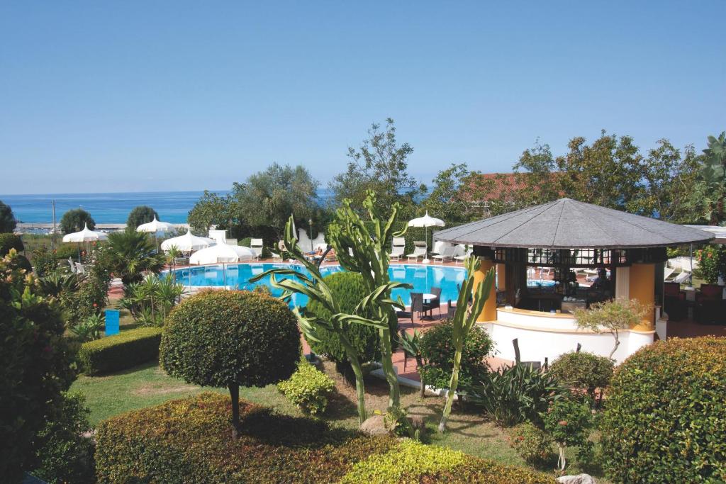 Hotel Tirreno — Swimming pool in Parghelia, Calabria
