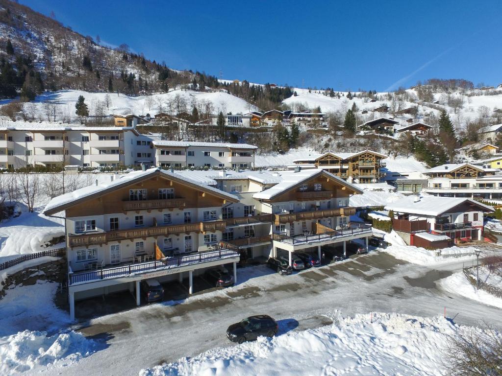 All Seasons Lodge by All in One Apartments - 2