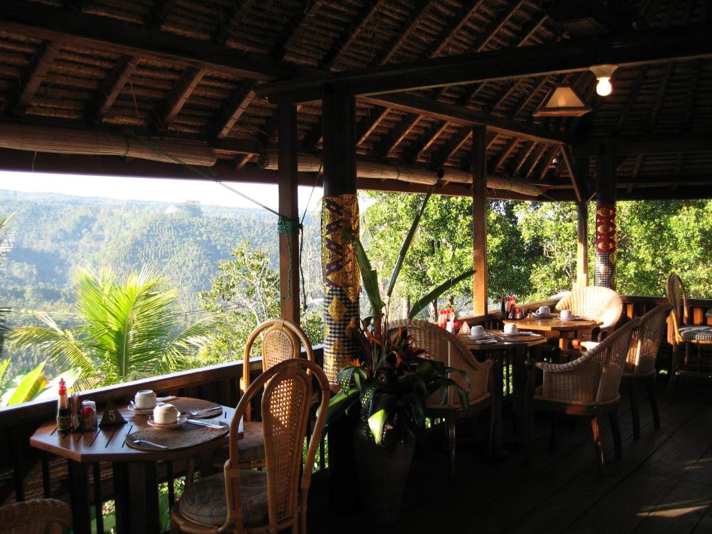 Restaurant, Puri Lumbung Cottages, Restaurant & Spa, Munduk in Bali