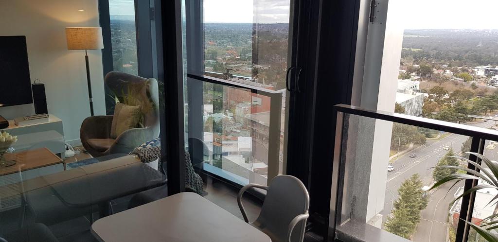 Ivanhoe Apartments photo