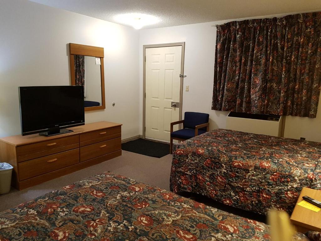 Prospector Inn photo