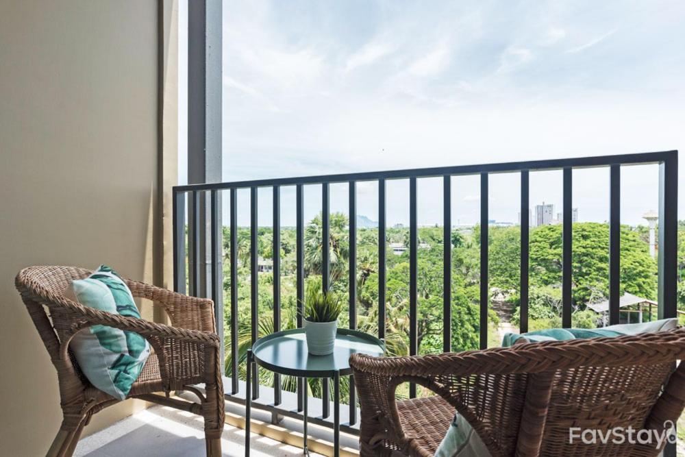 Rain Cha-am Huahin Tropical style photo