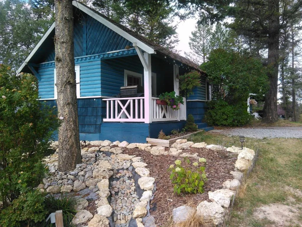 Fairmont Mountain Bungalows, hotel in Fairmont Hot Springs