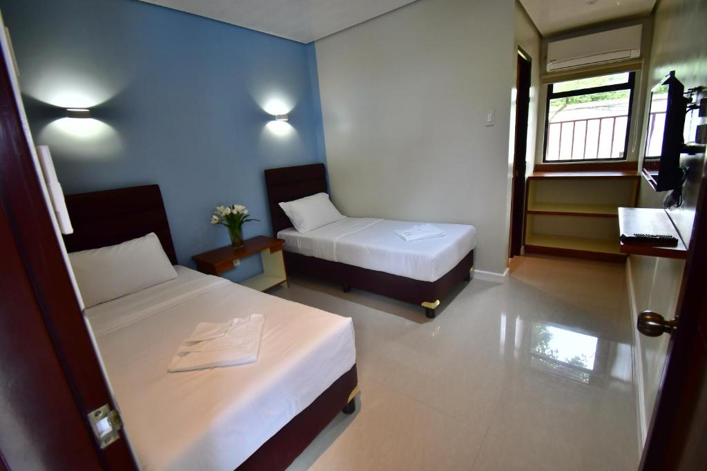 Charms Hotel photo