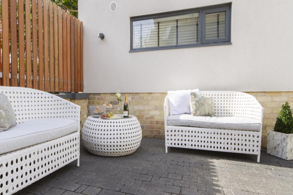 Citystay - Eagle Yard photo