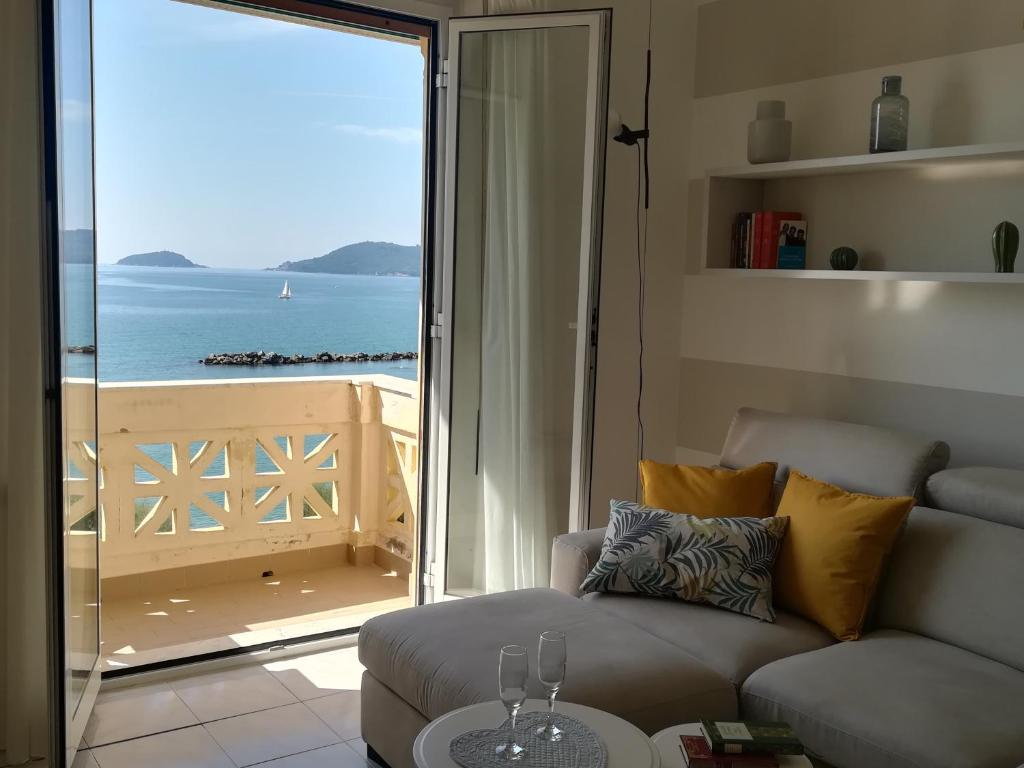 Il faro dei poeti - 1
