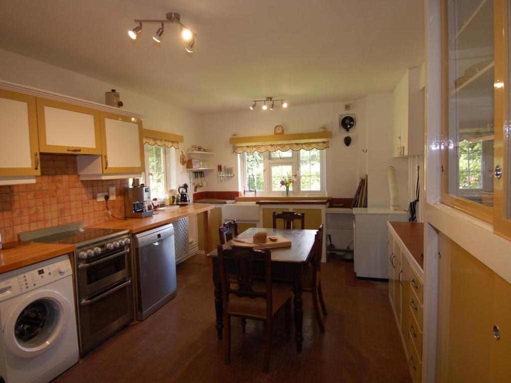 Thorn Cottage, Chagford photo 4