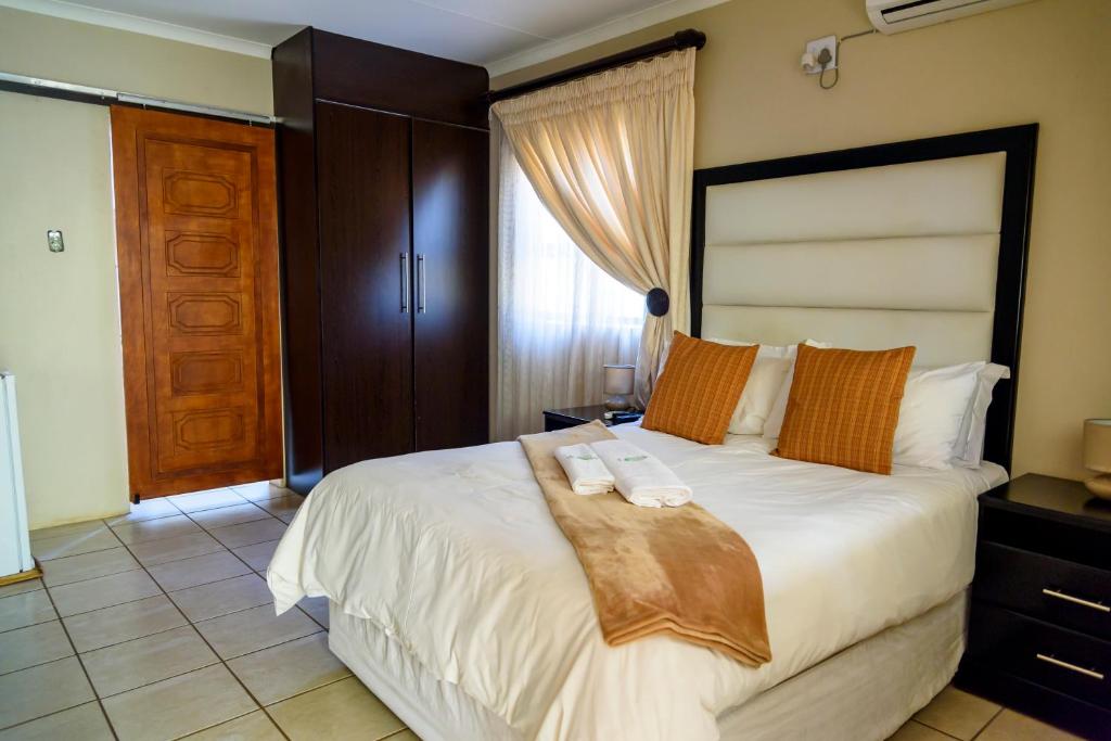 Hlulani Guest House 전경