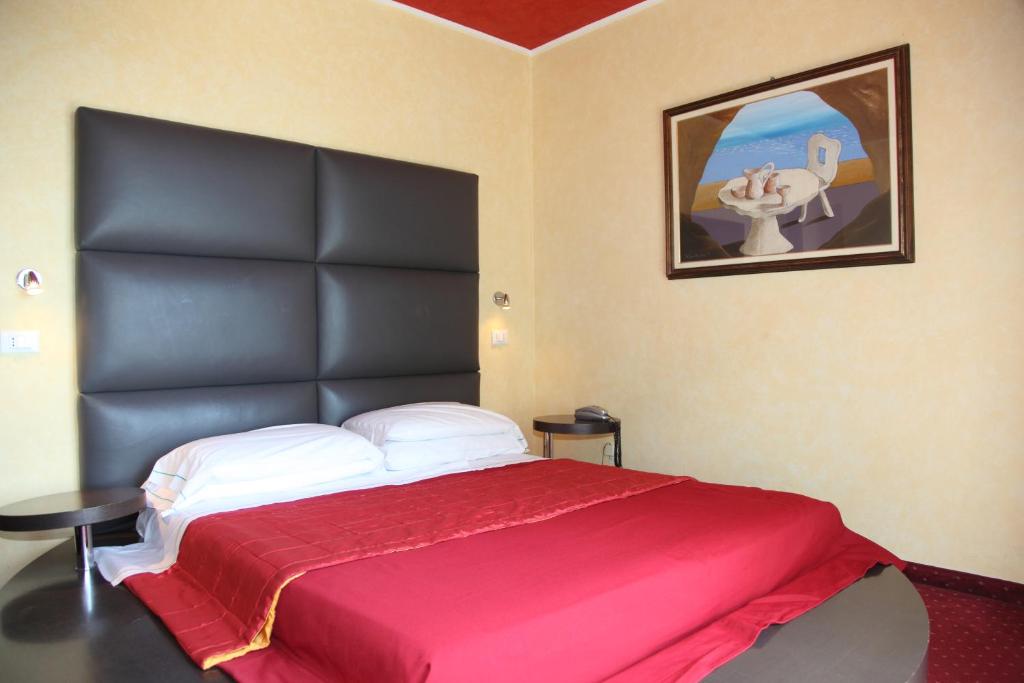 Hotel Soraya & Apartments - 2