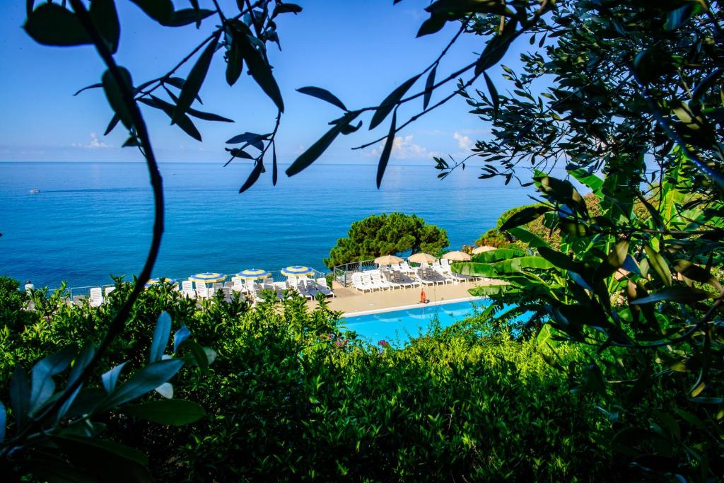 Lido Paradiso Resort — Hotel in Pisciotta