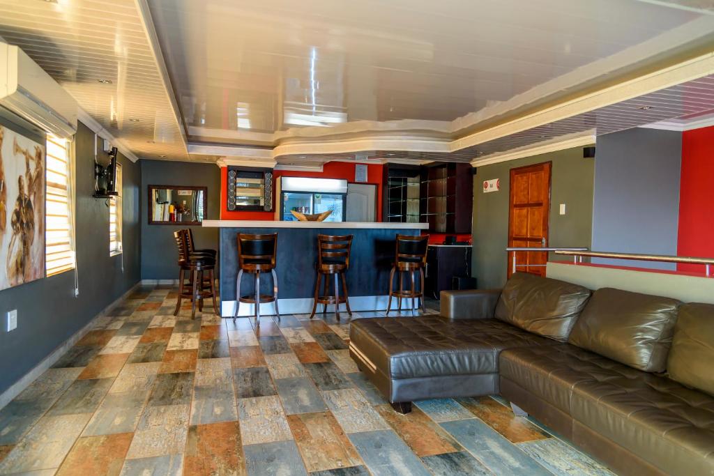 Hlulani Guest House photo