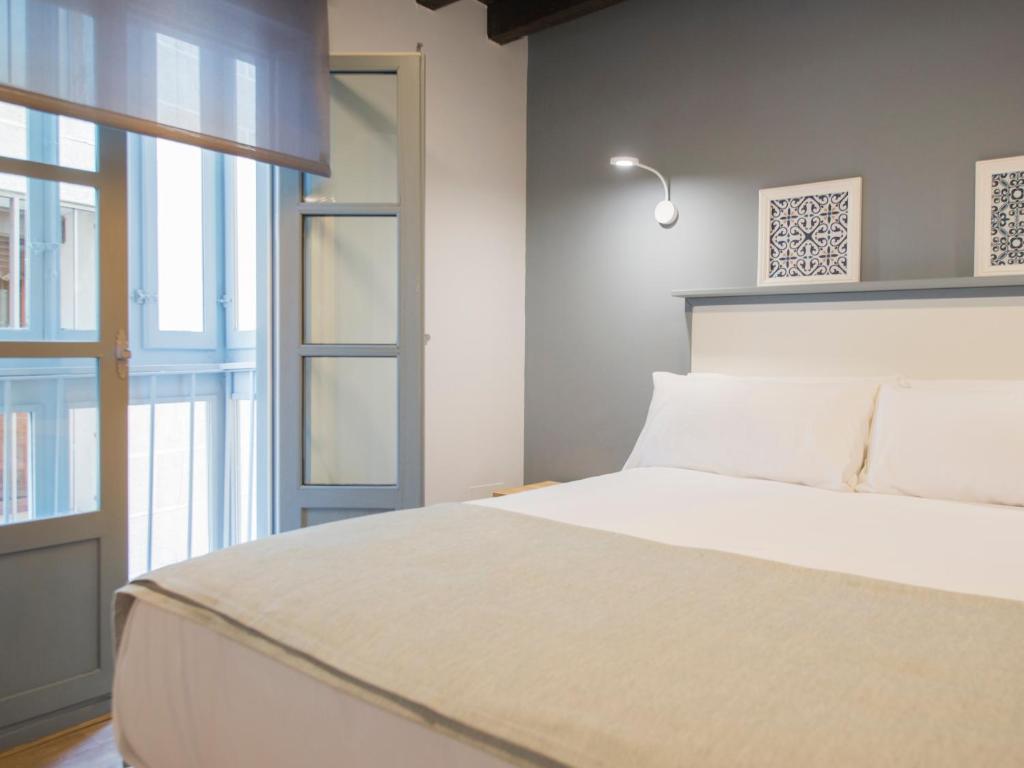 Aldaba Apartamentos photo