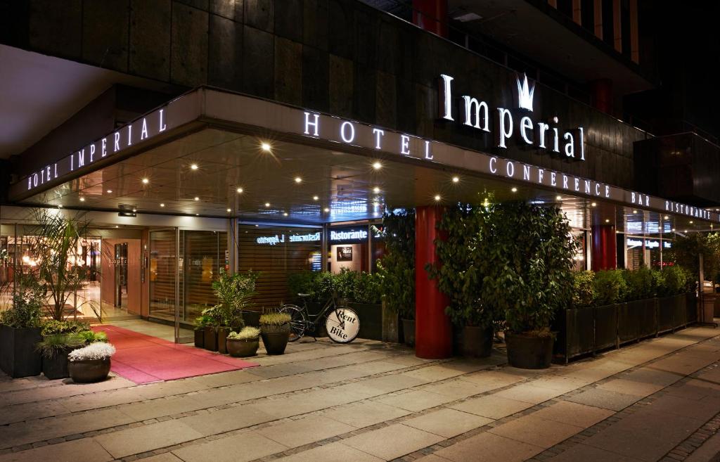 Imperial Hotel Photo 13