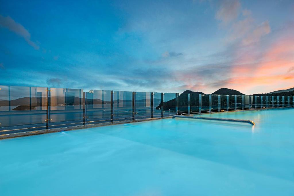 Stanford Hotel and Resort Tongyeong photo