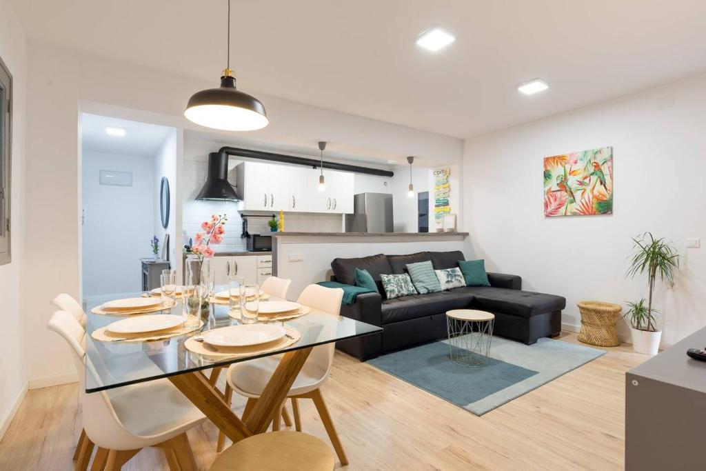 Lovely Home ! Center Malaga with parking - 2