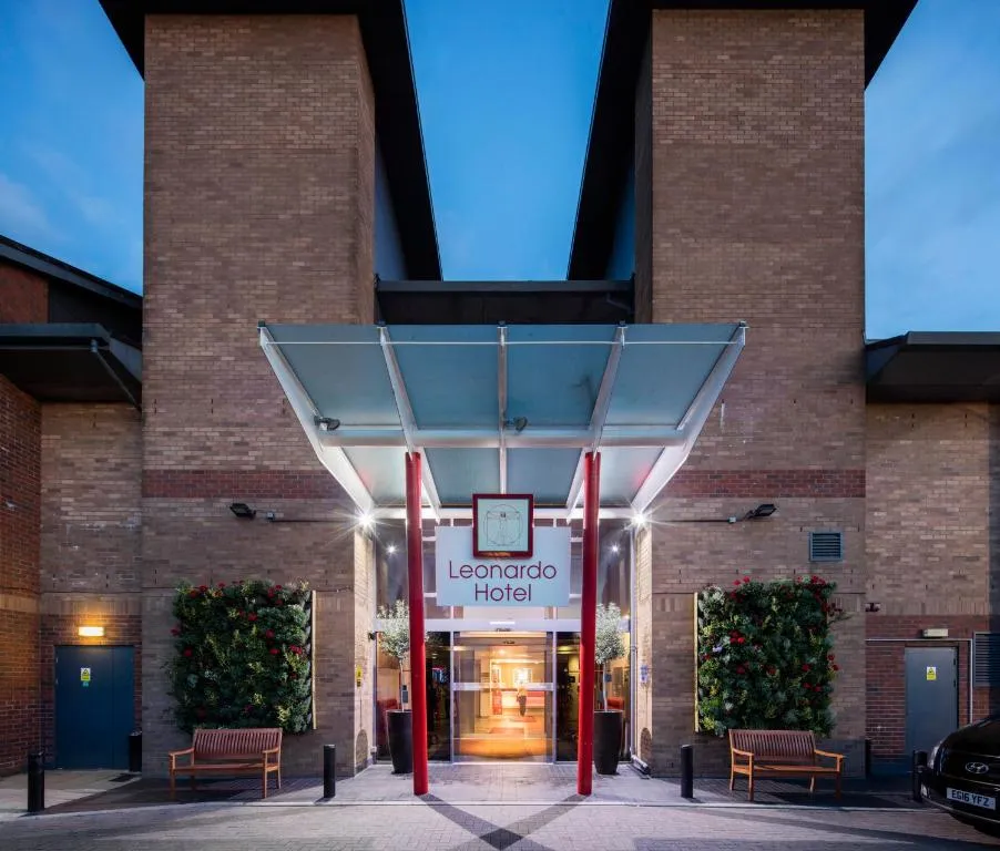 Leonardo London Heathrow Airport，位于希灵登的酒店