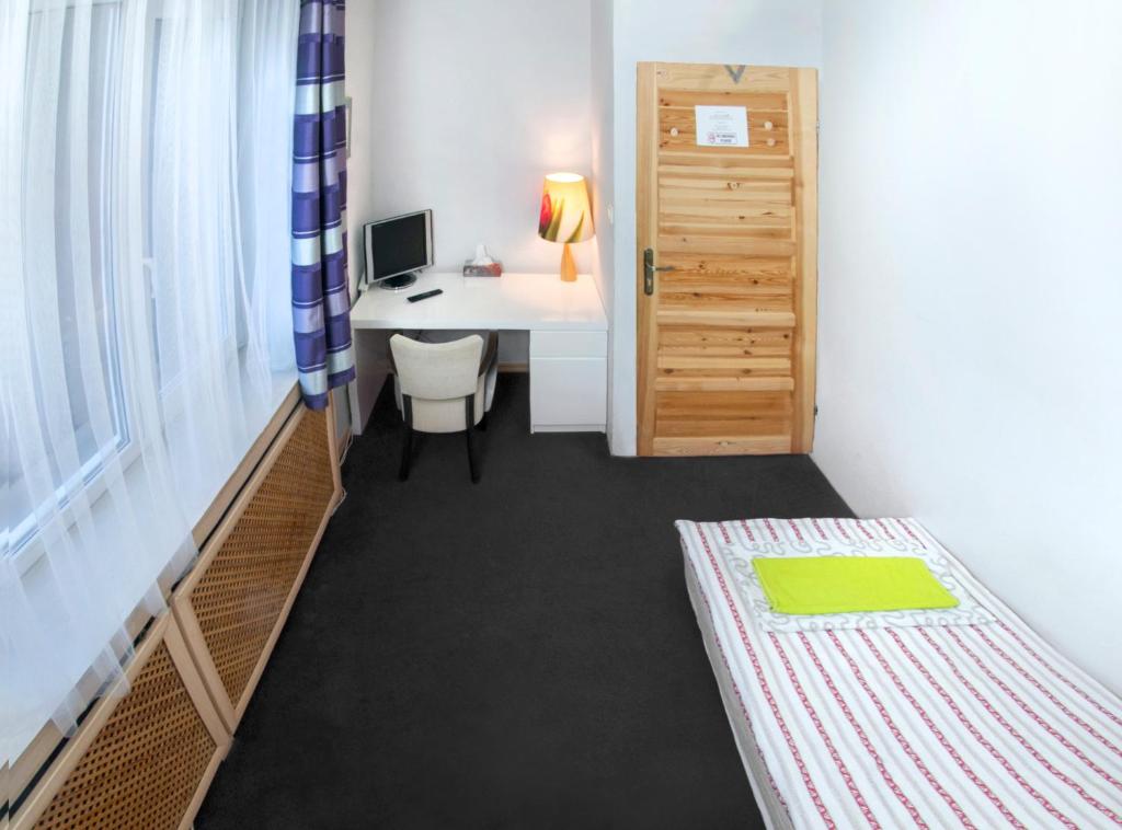 Wilanowska Hostel photo