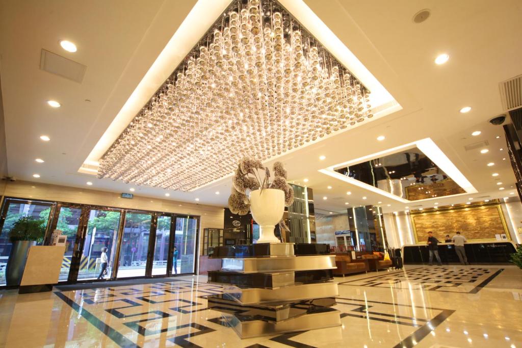 Lobby, Beverly Plaza Hotel in Macau