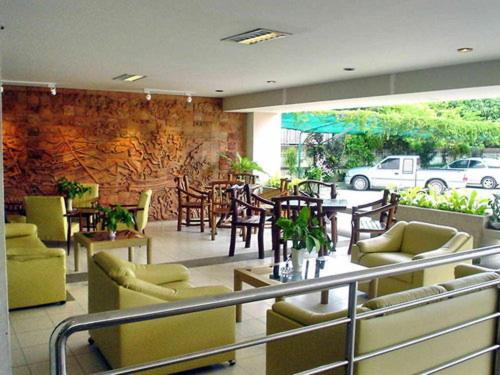 Lobby, M In Korat Service Apartment in Nakhonratchasima