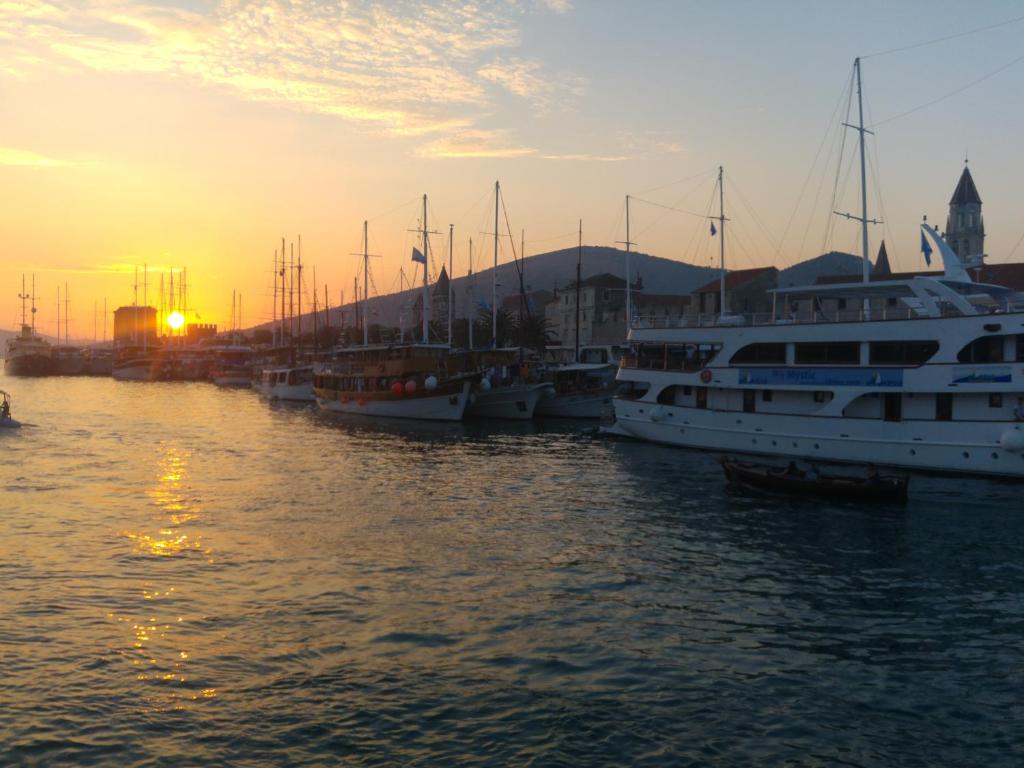 Holiday home Ruzmarin photo
