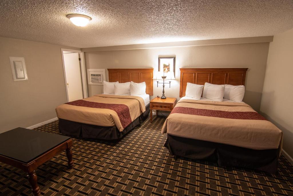 The Crow Peak Lodge photo