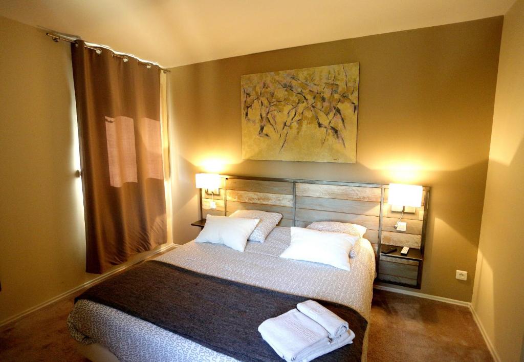 L'Oustaou — Hotel in Volonne
