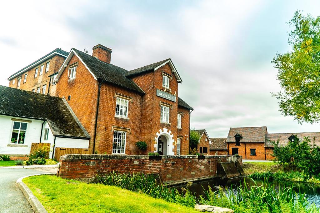 Arrow Mill- Brunning and Price photo