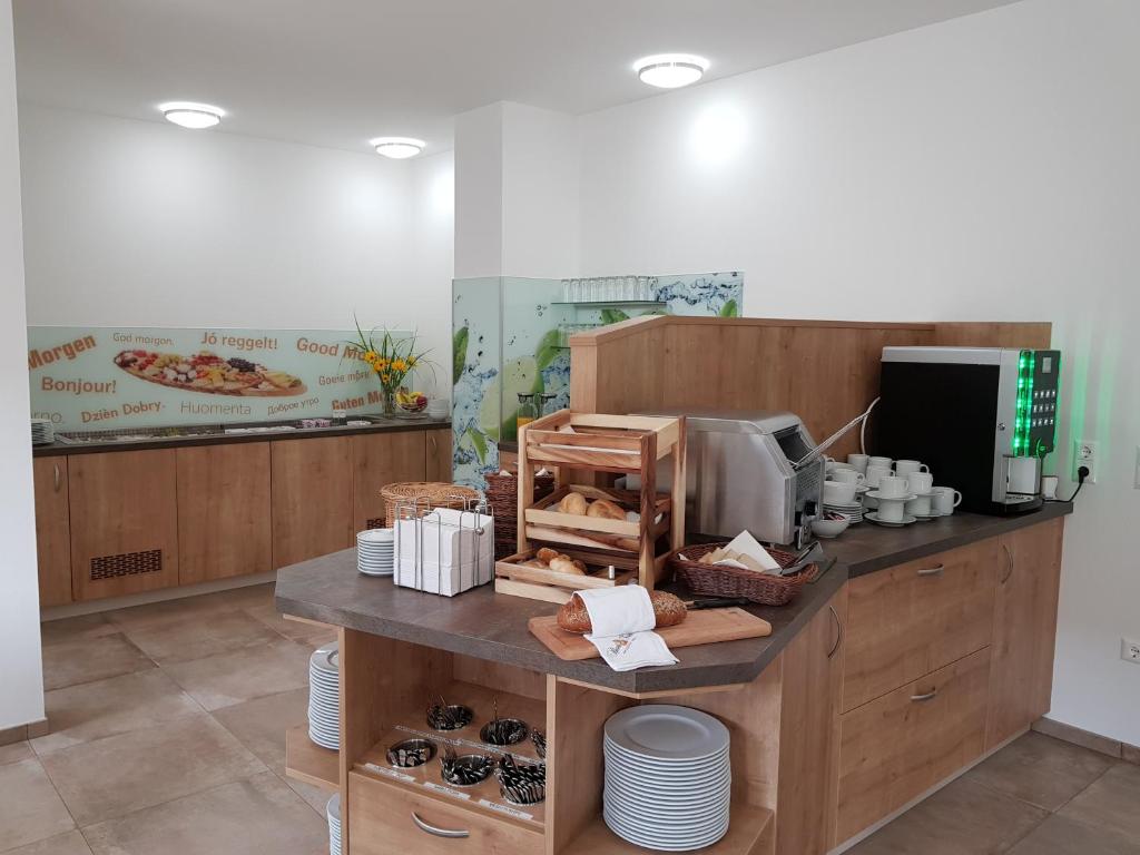 Hotel Rimo — Hotel in Ort Im Innkreis