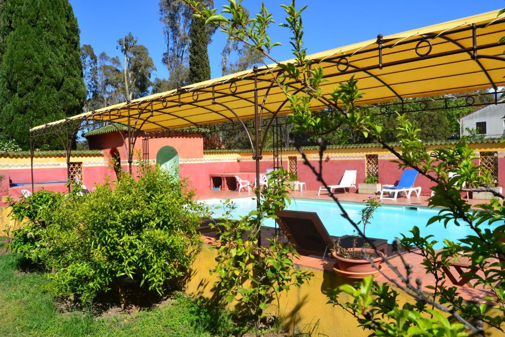 Hotel Cyrnea - 4