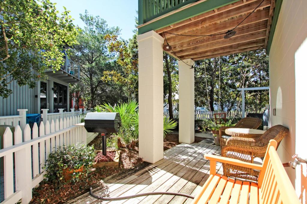 Bingo's Bungalow photo