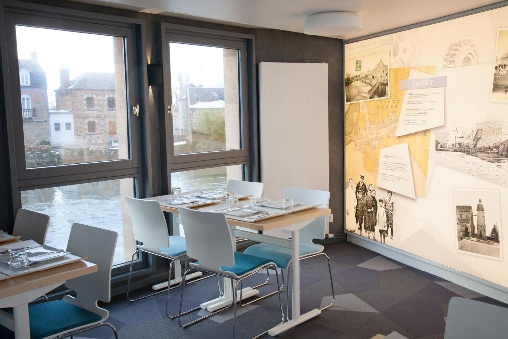 Best Western Le Moulin De Ducey Photo 26