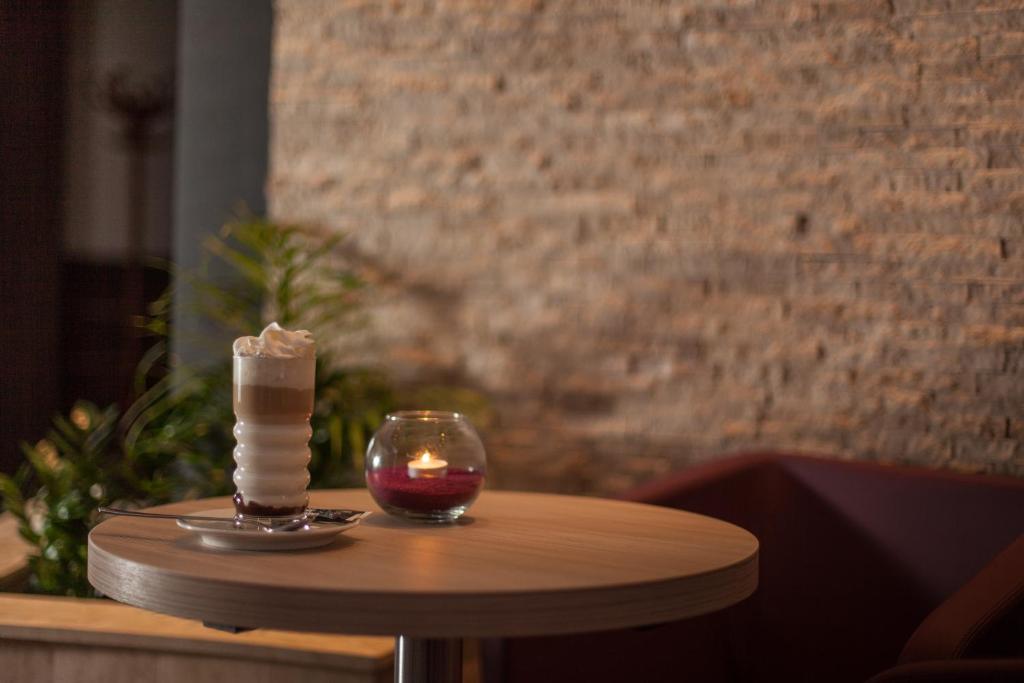Bar/lounge