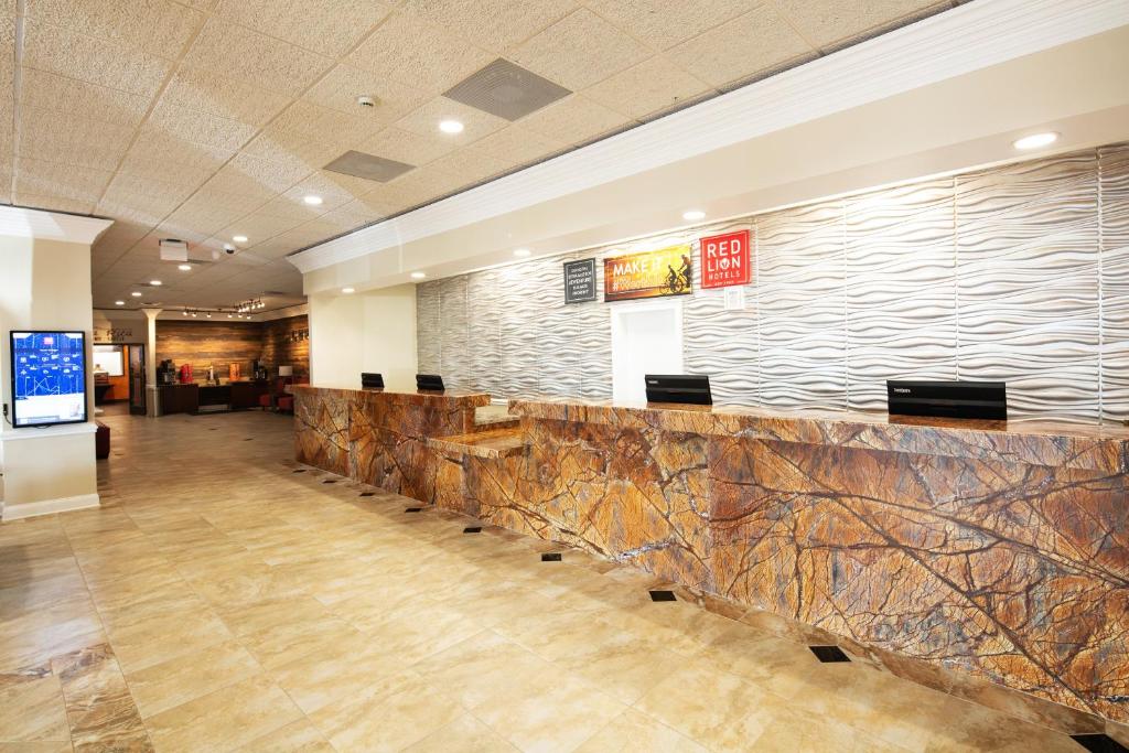 Lobby, Radisson Hotel Orlando Lake Buena Vista South in Orlando (FL)