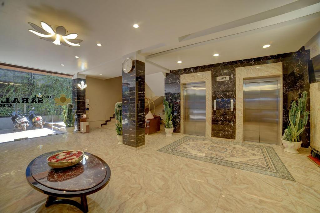 FabHotel Prime Sarala Crown photo