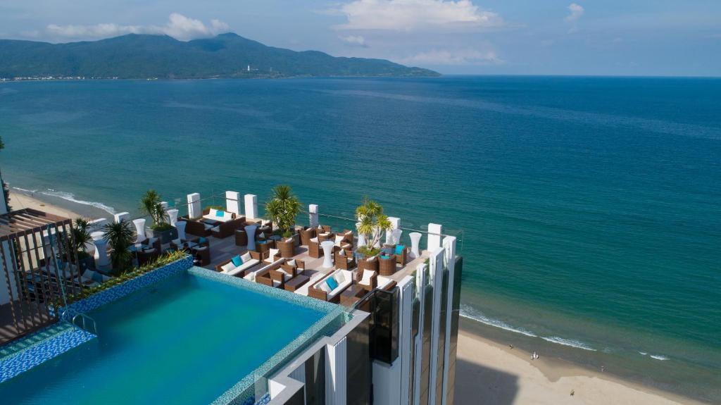 Balcony/terrace, HAIAN Beach Hotel & Spa in Da Nang