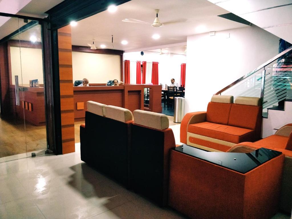 Prajapuri Hotel photo