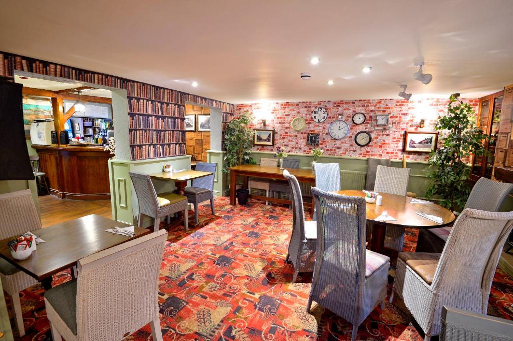 Talbot Hotel photo