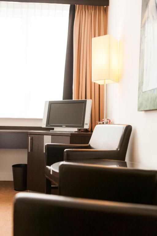 Progress Hotel Photo 14