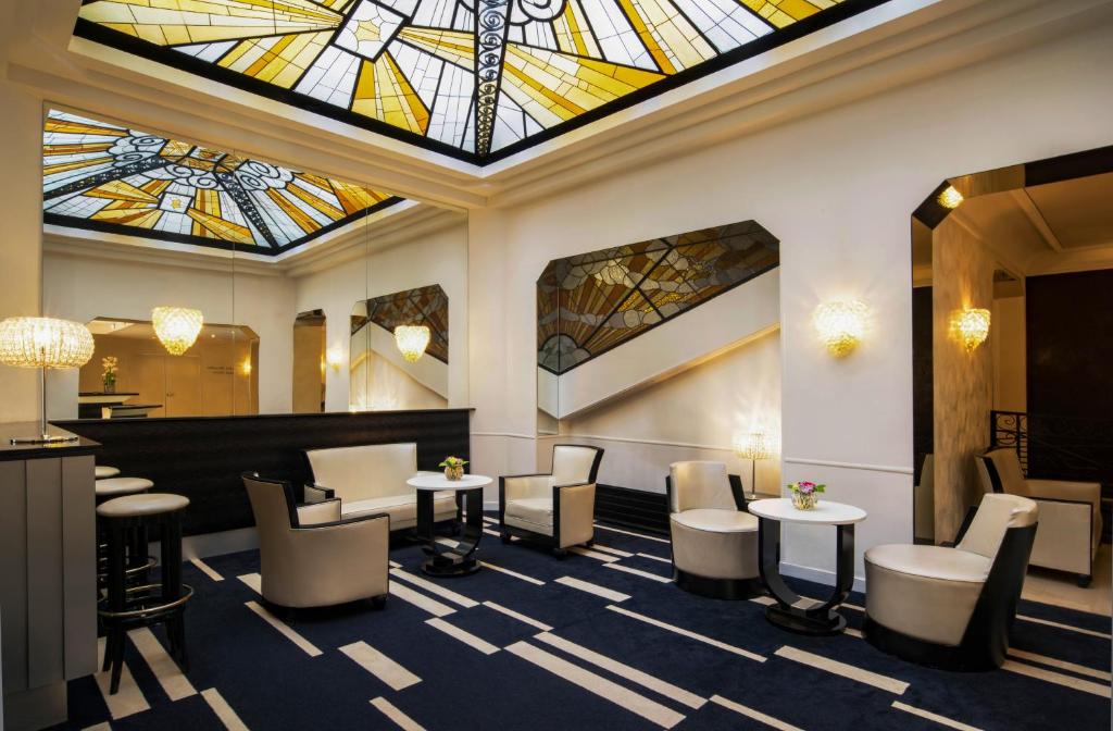 Mercure Paris Opera Faubourg Montmartre Hotel photo